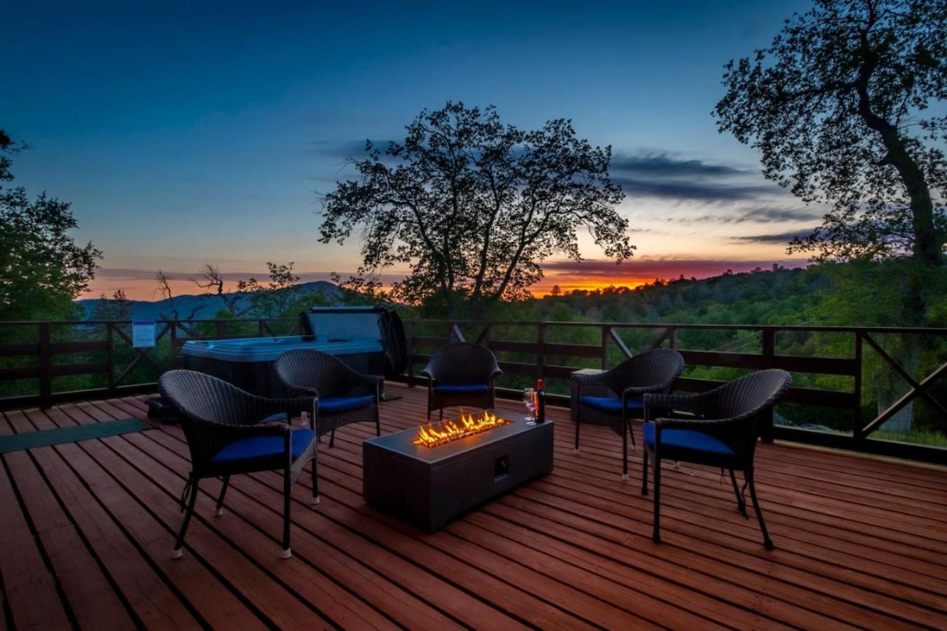 10-Acre Forest Villa, Single Floor, Hot Tub, Patio Oakhurst Exterior foto