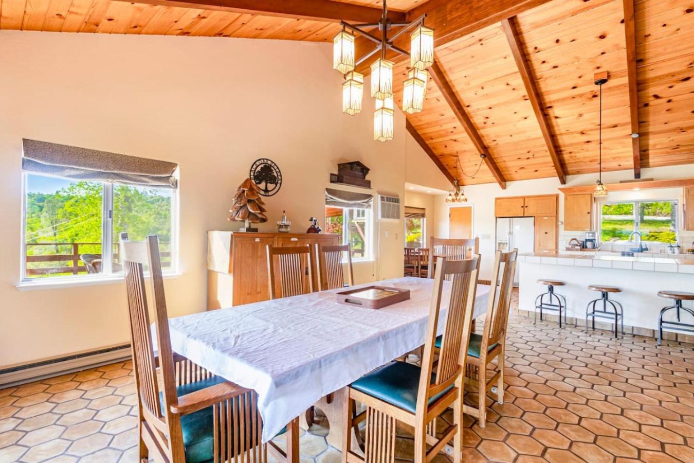 10-Acre Forest Villa, Single Floor, Hot Tub, Patio Oakhurst Exterior foto